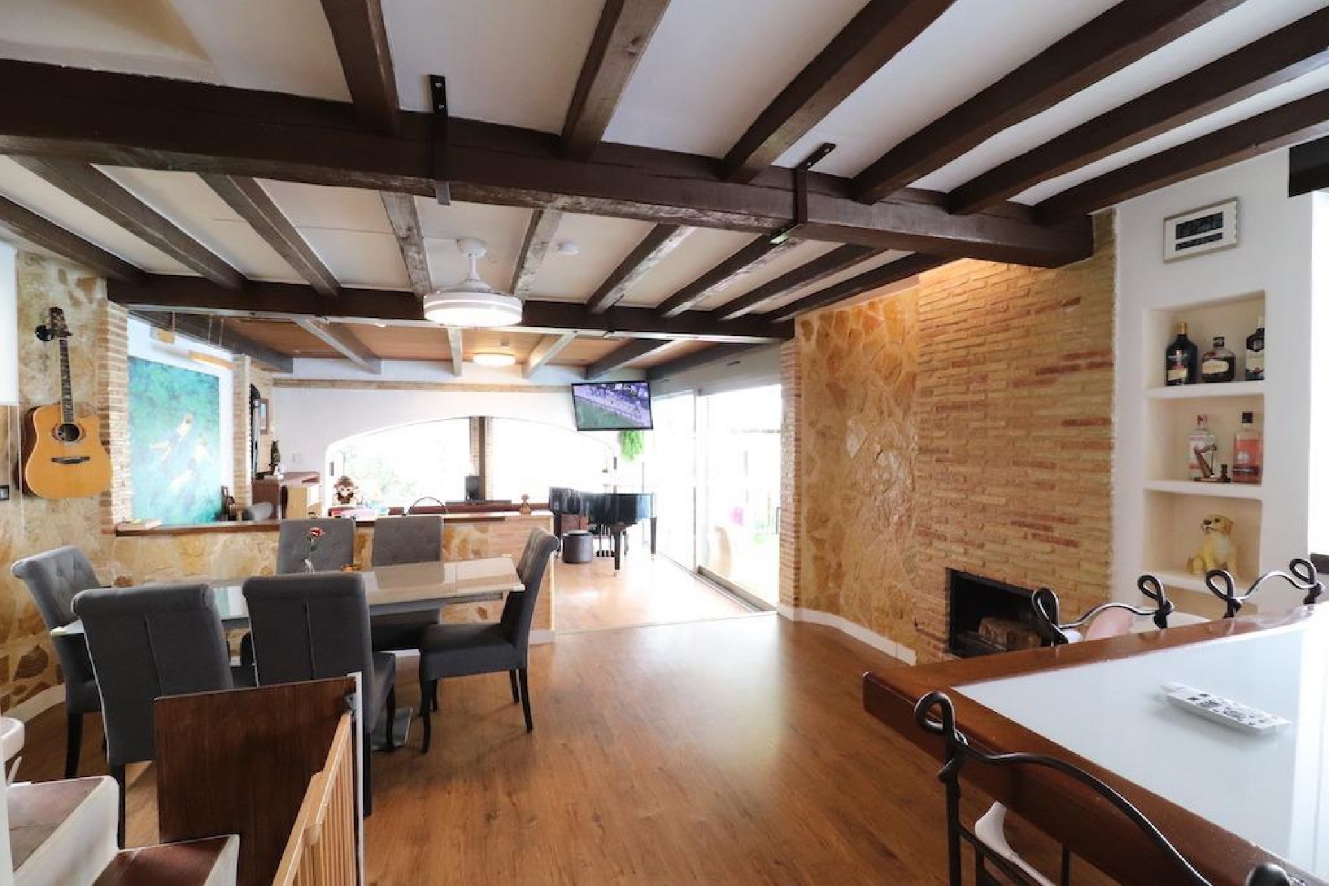 Resale - Villa -
Orihuela Costa - Costa Blanca