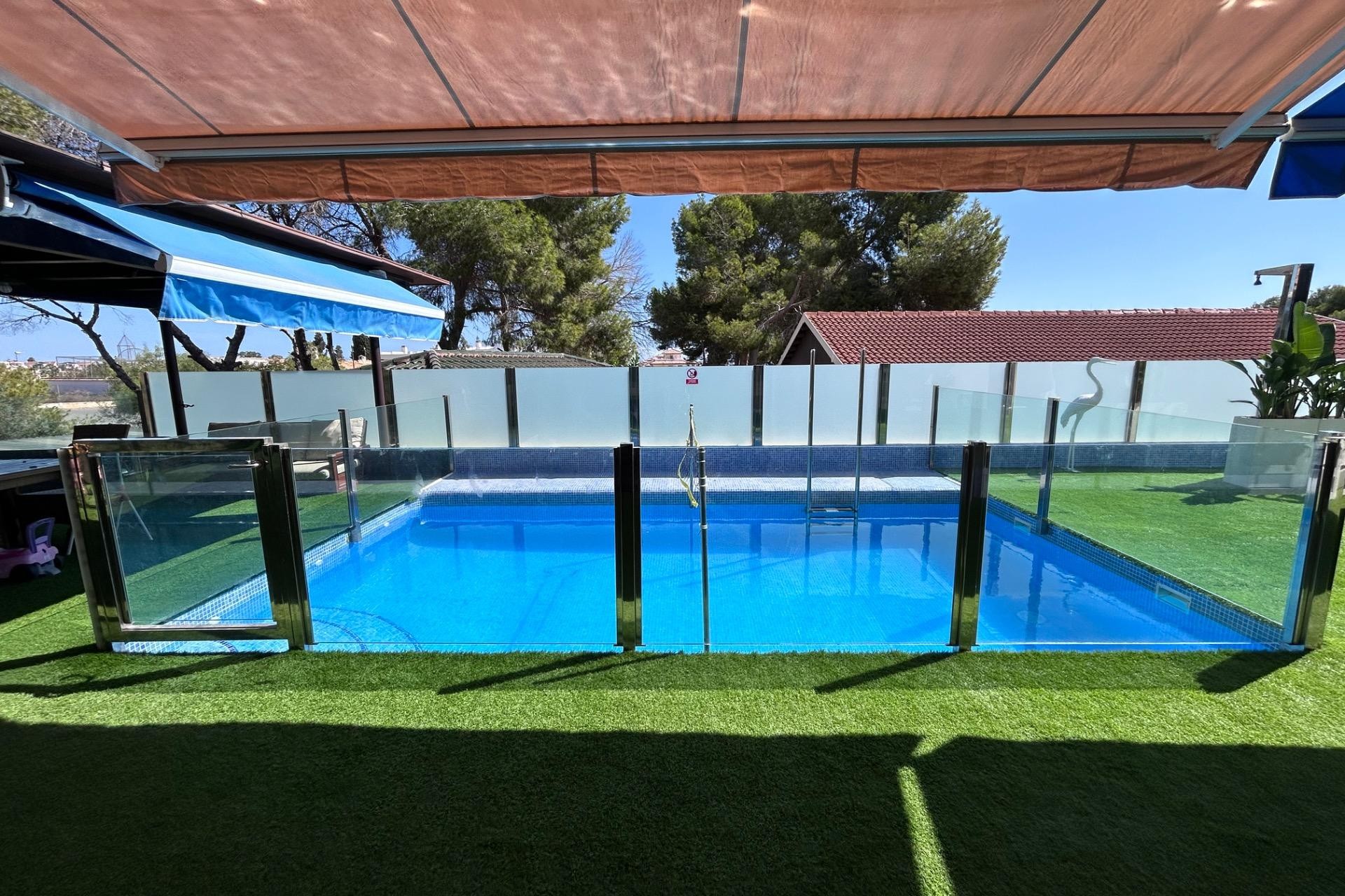 Resale - Villa -
Orihuela Costa - Costa Blanca