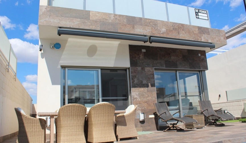 Resale - Villa -
Orihuela Costa - Costa Blanca