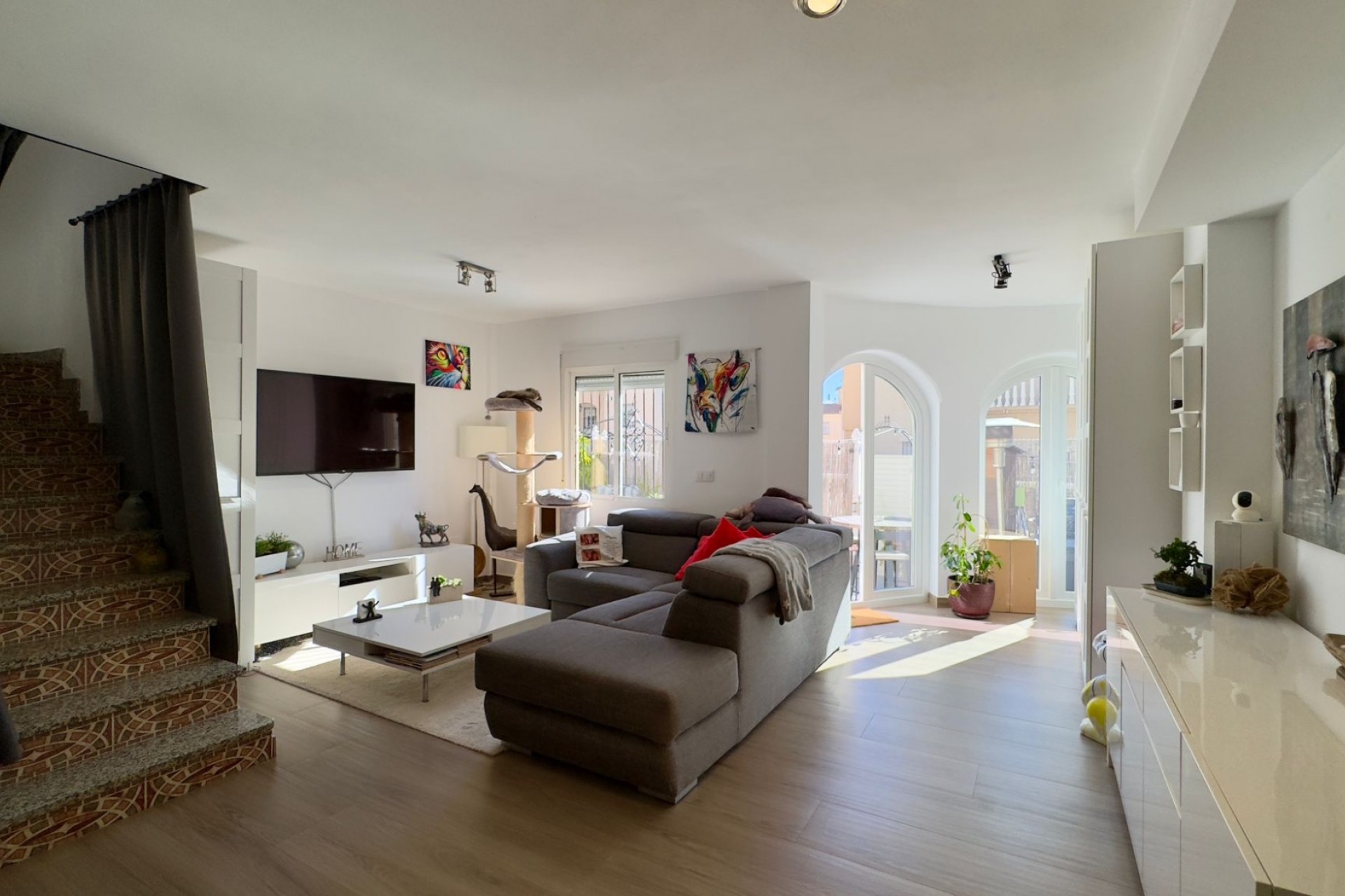 Resale - Villa -
Orihuela Costa - Costa Blanca