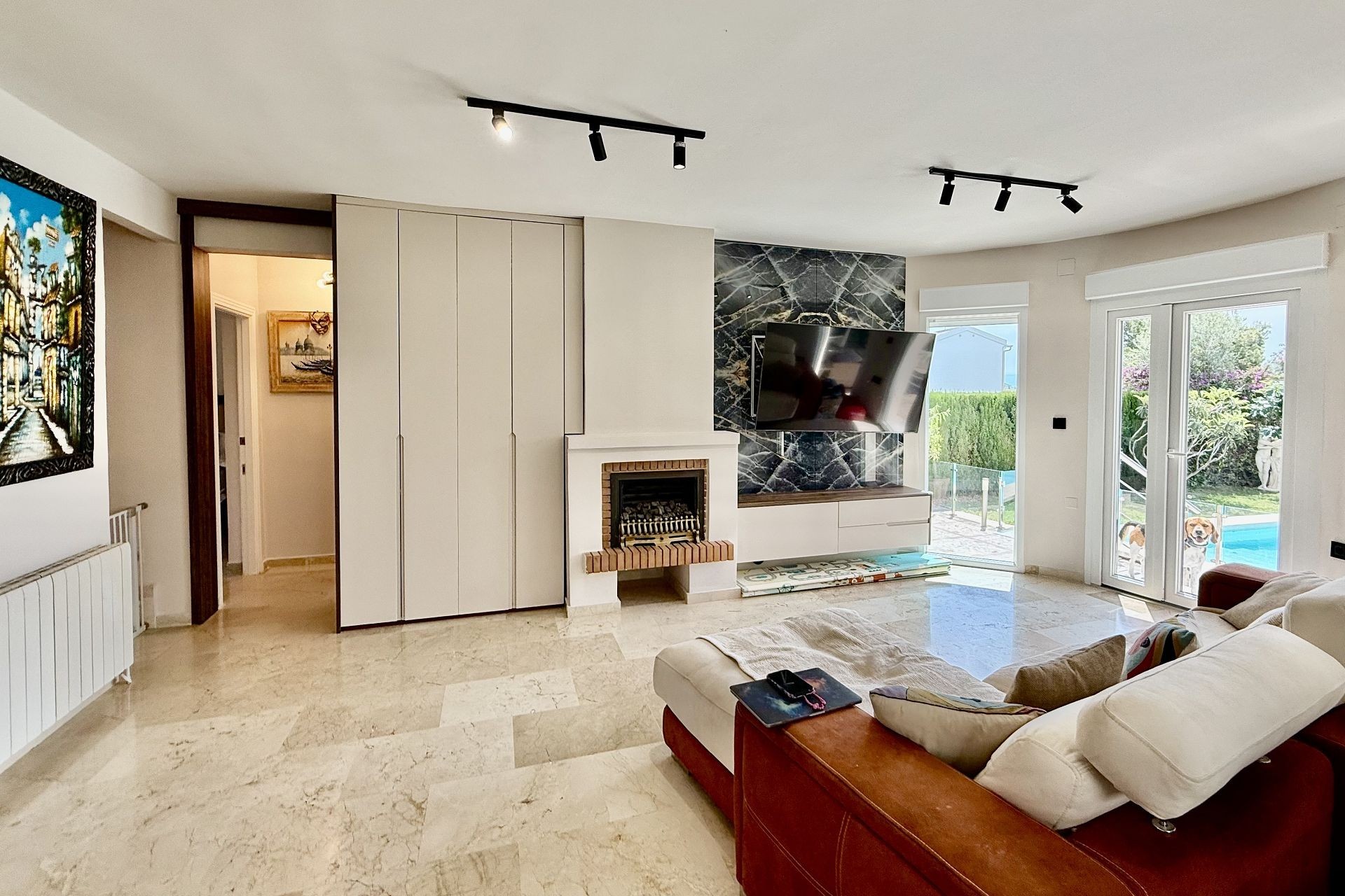 Resale - Villa -
Orihuela Costa - Costa Blanca