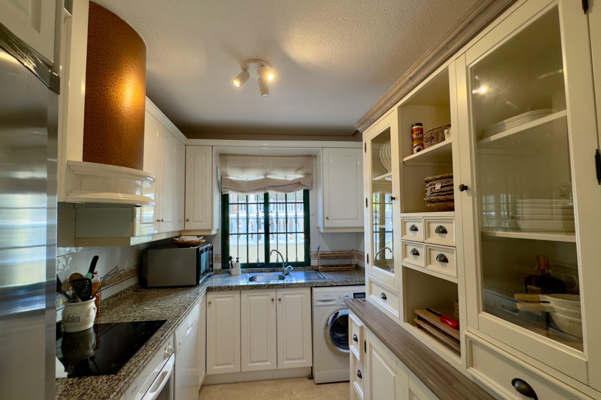 Resale - Villa -
Orihuela Costa - Costa Blanca