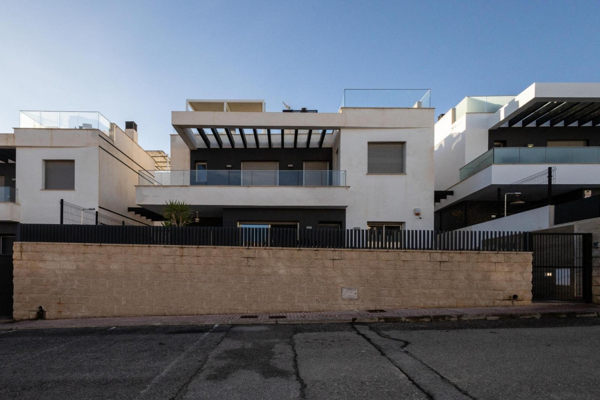 Resale - Villa -
Orihuela Costa - Costa Blanca