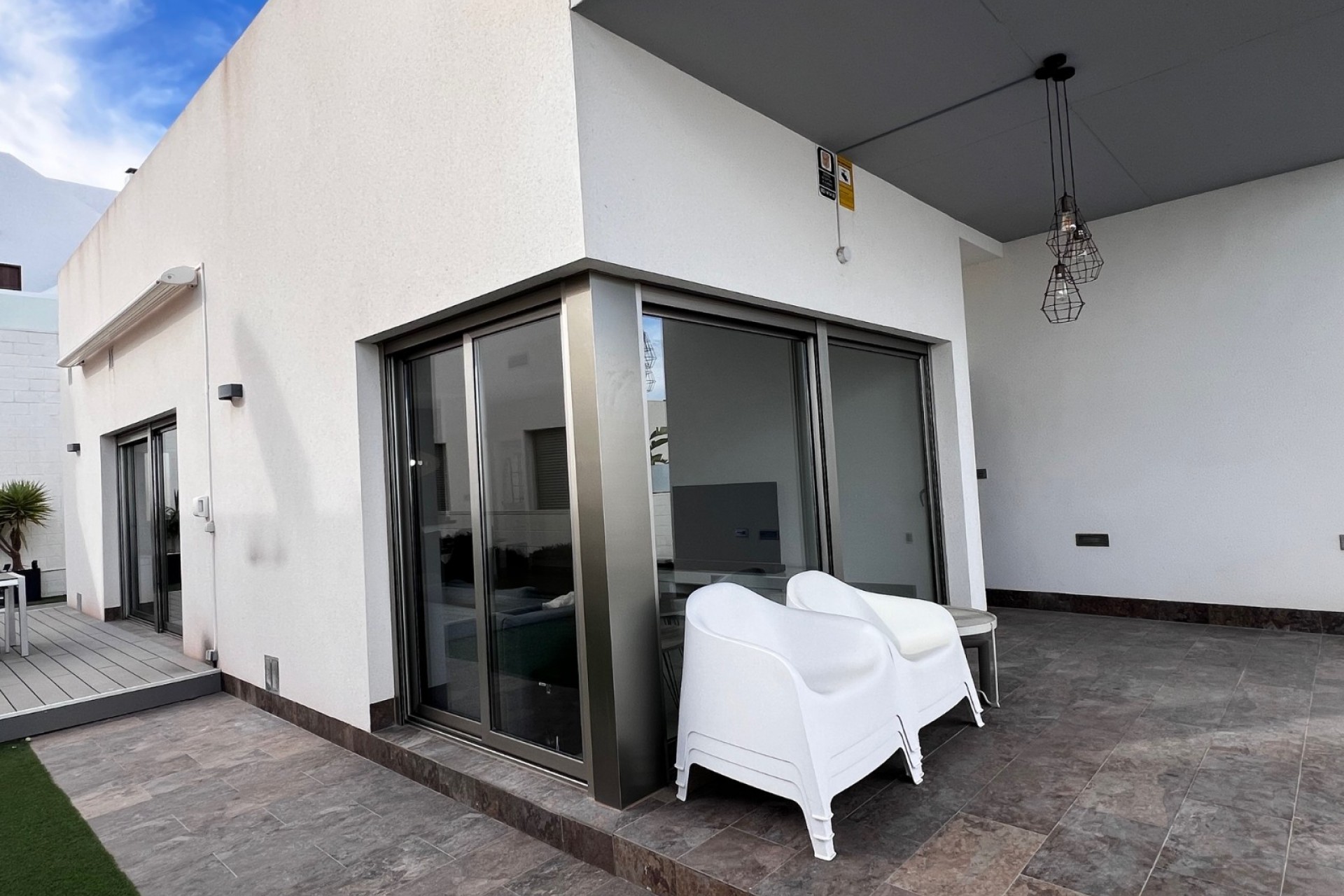 Resale - Villa -
Orihuela Costa - Costa Blanca