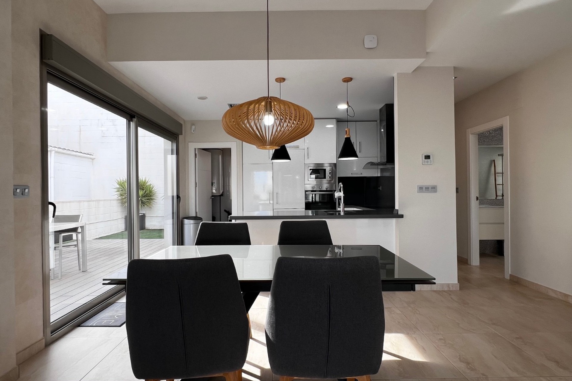 Resale - Villa -
Orihuela Costa - Costa Blanca