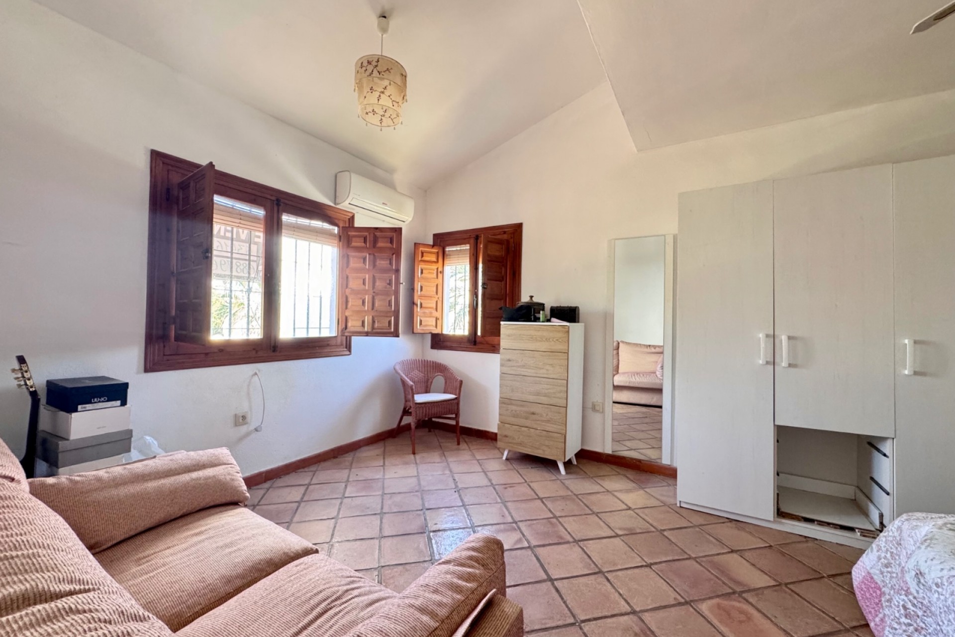 Resale - Villa -
Orihuela Costa - Costa Blanca