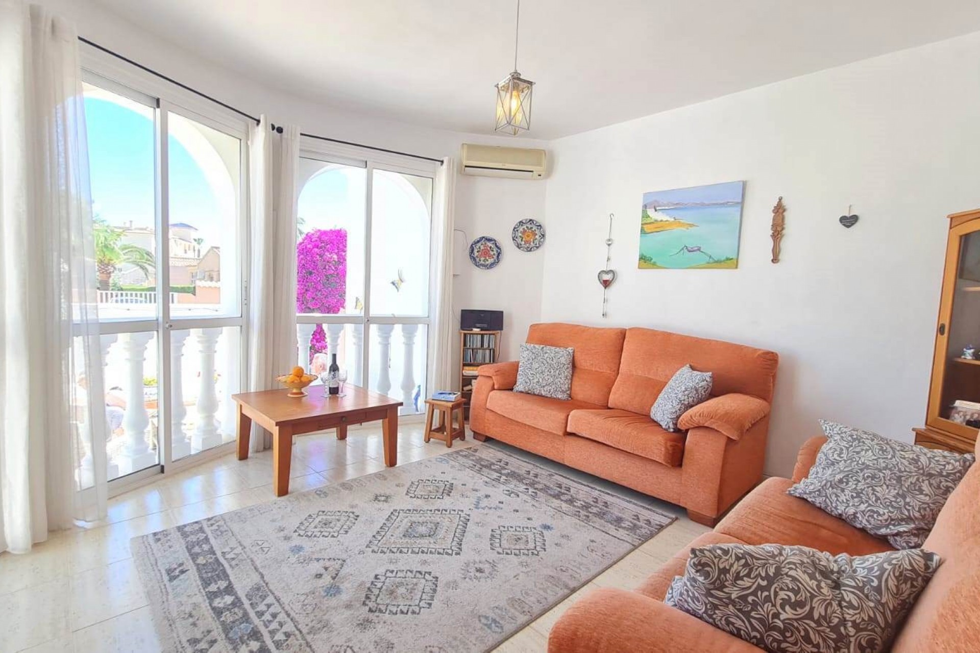 Resale - Villa -
Orihuela Costa - Costa Blanca