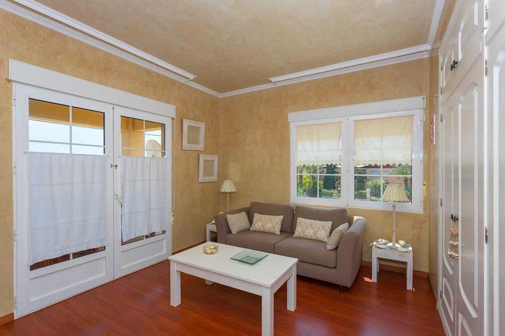 Resale - Villa -
Orihuela Costa - Costa Blanca