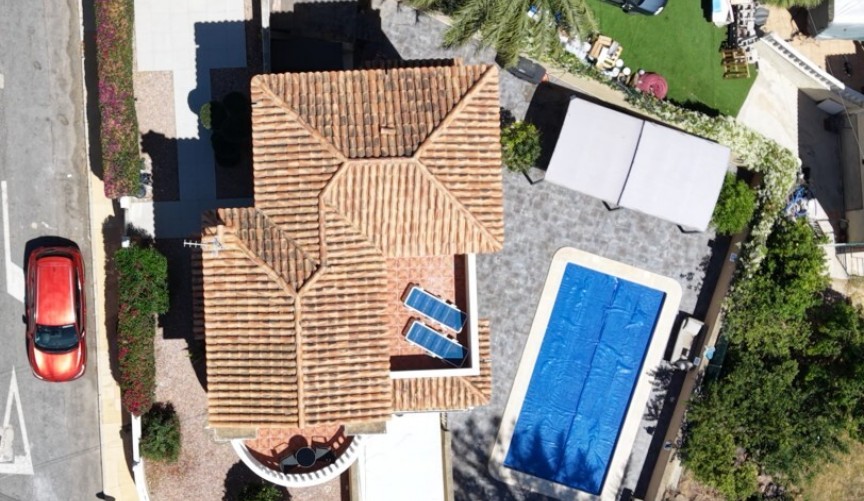 Resale - Villa -
Orihuela Costa - Costa Blanca