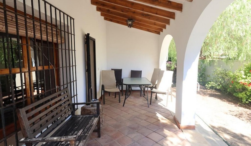 Resale - Villa -
Orihuela Costa - Costa Blanca