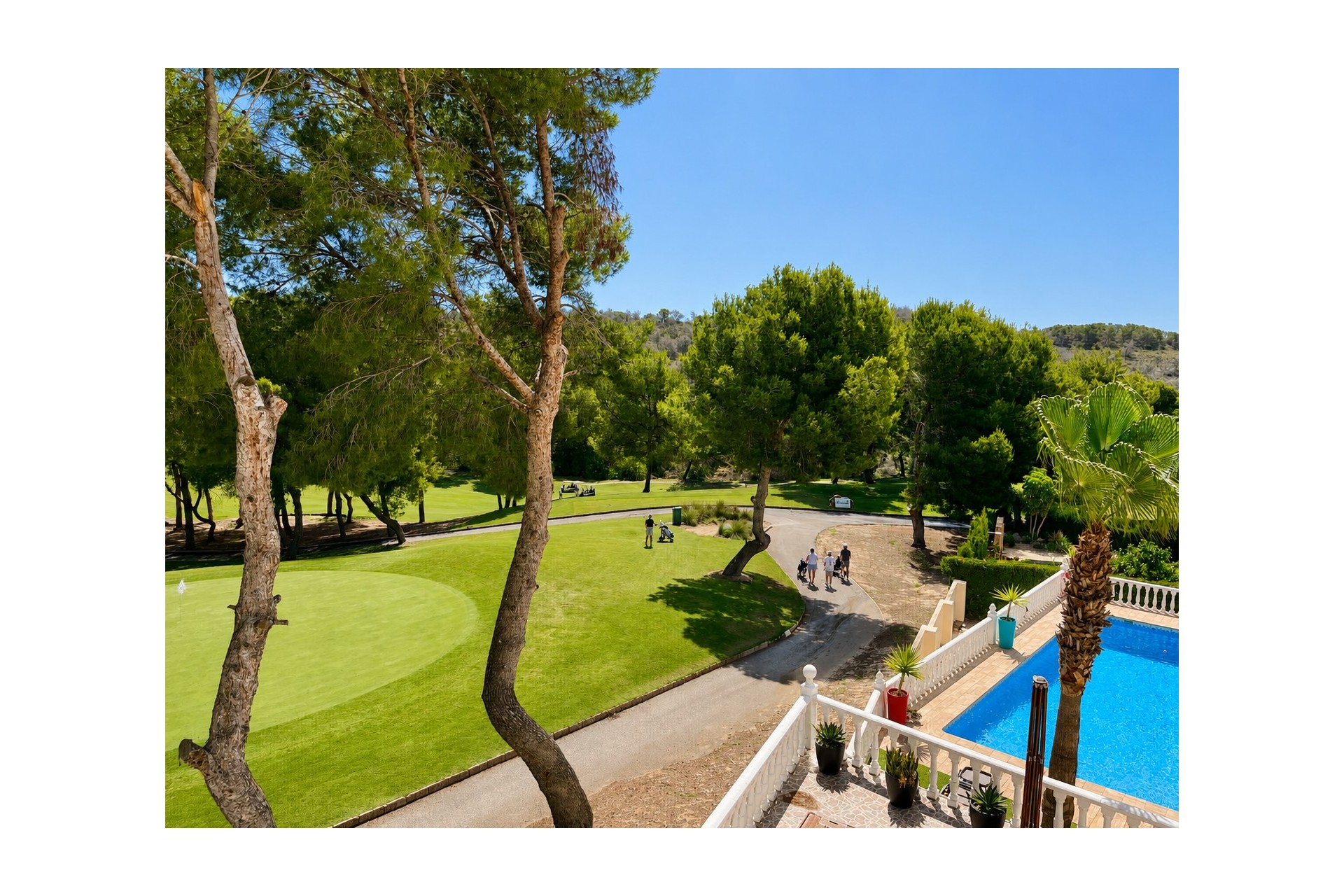 Resale - Villa -
Orihuela Costa - Costa Blanca