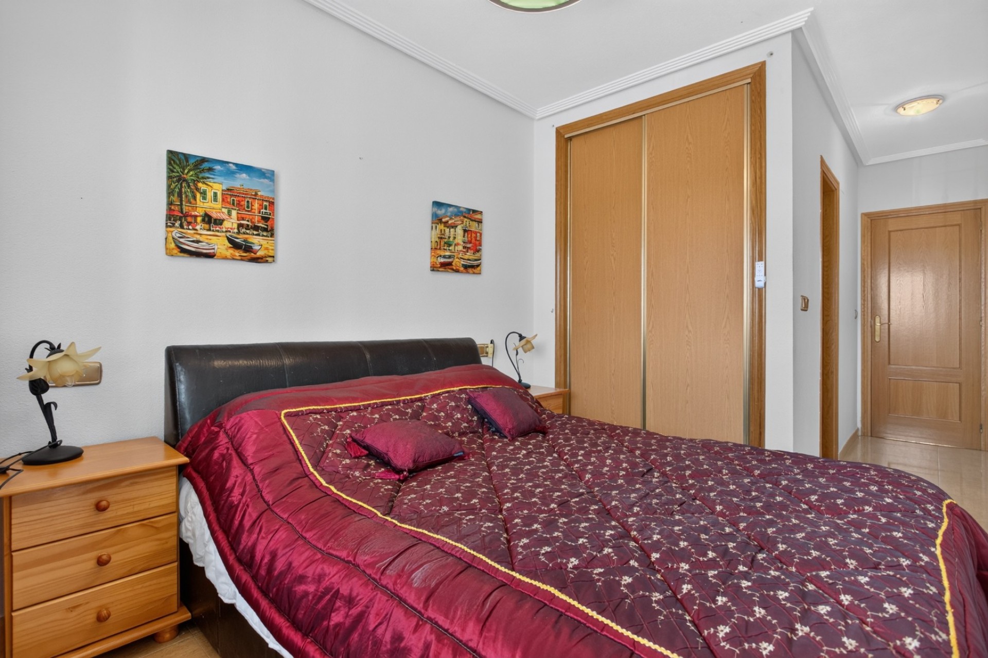 Resale - Villa -
Orihuela Costa - Costa Blanca