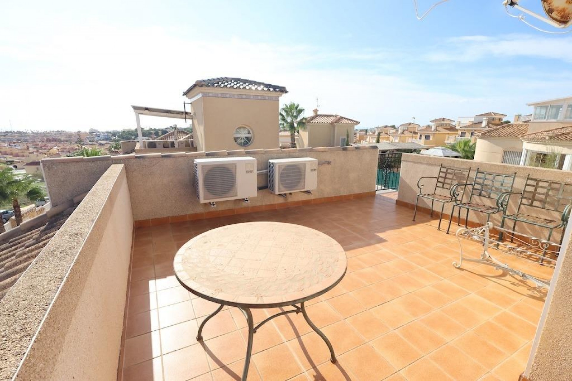 Resale - Villa -
Orihuela Costa - Costa Blanca