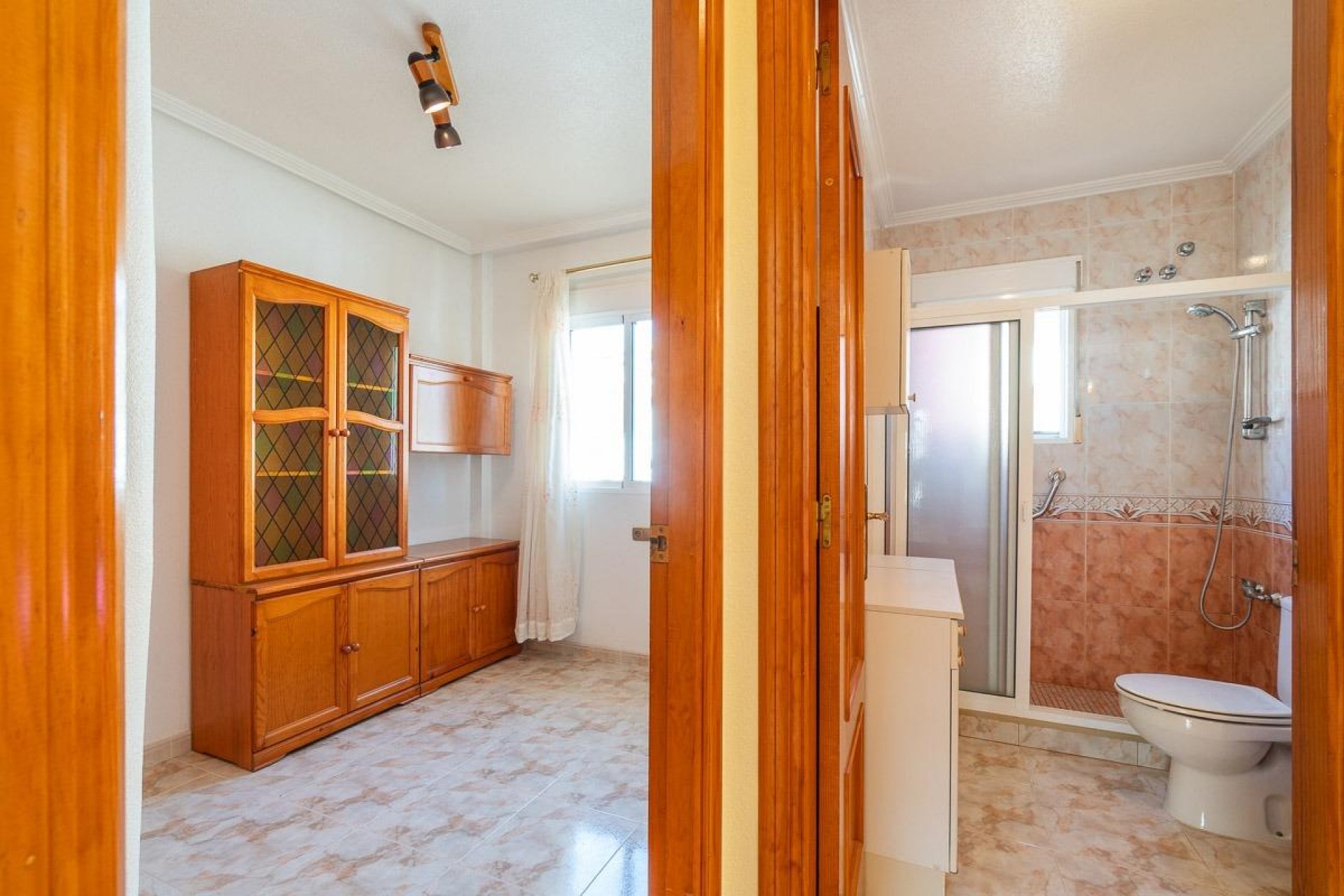 Resale - Villa -
Orihuela Costa - La Zenia