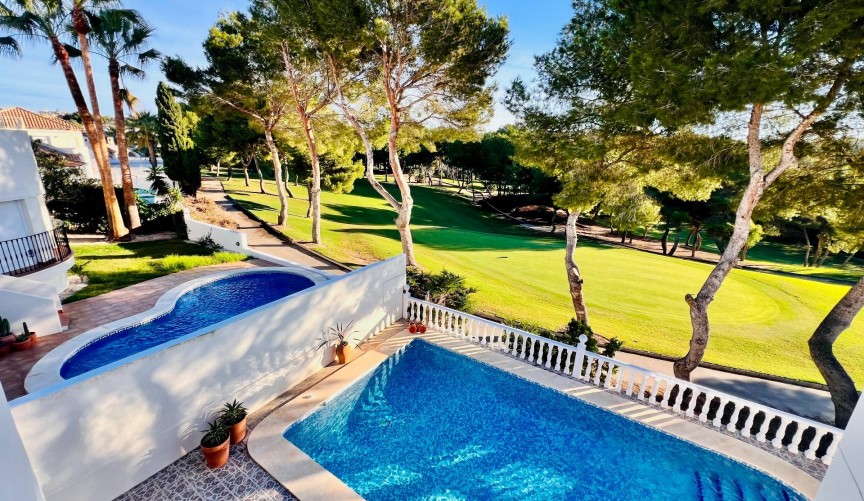 Resale - Villa -
Orihuela Costa - Lomas De Campoamor-las Ramblas