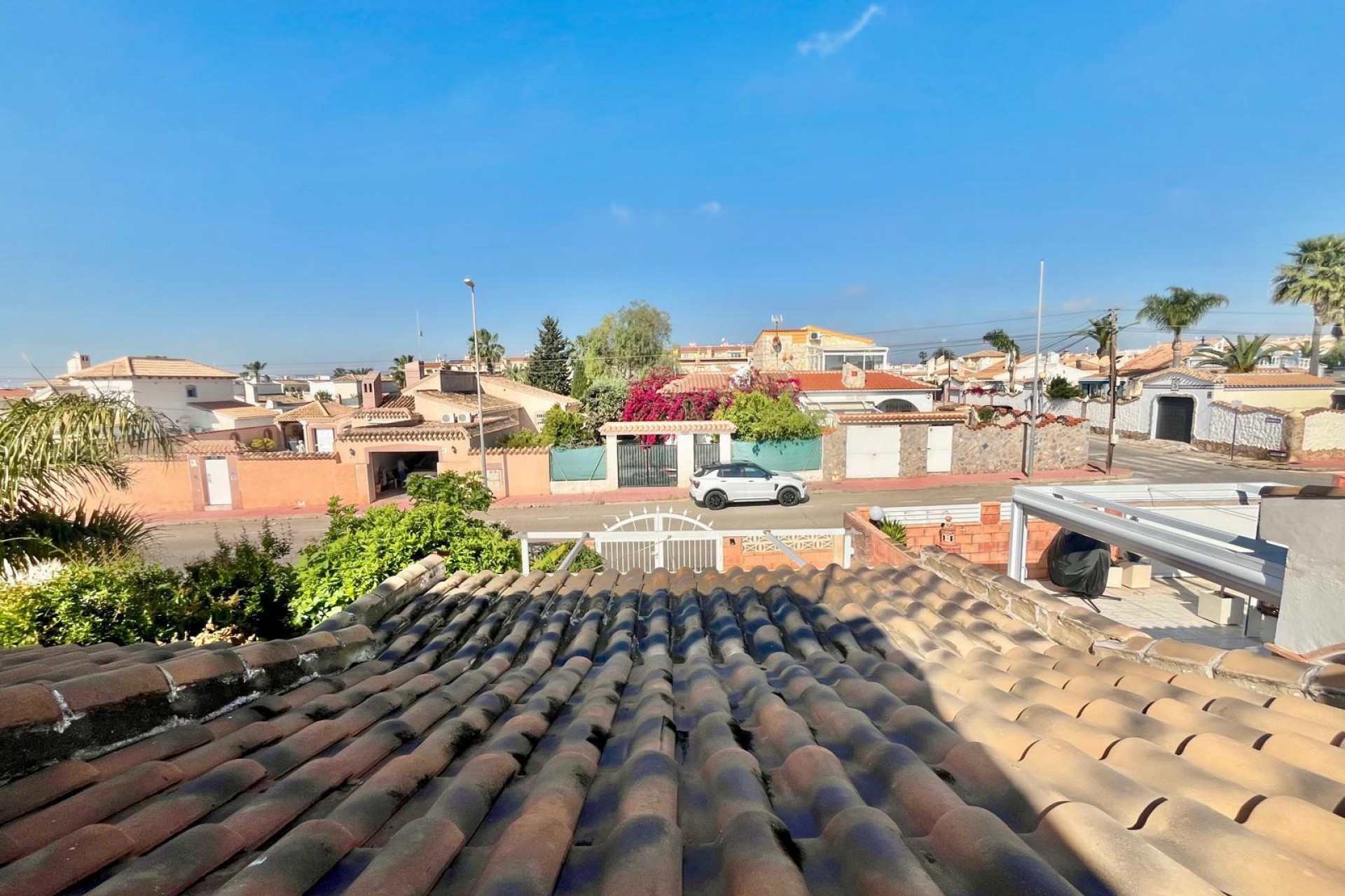 Resale - Villa -
Orihuela Costa - Los Almendros-la Florida