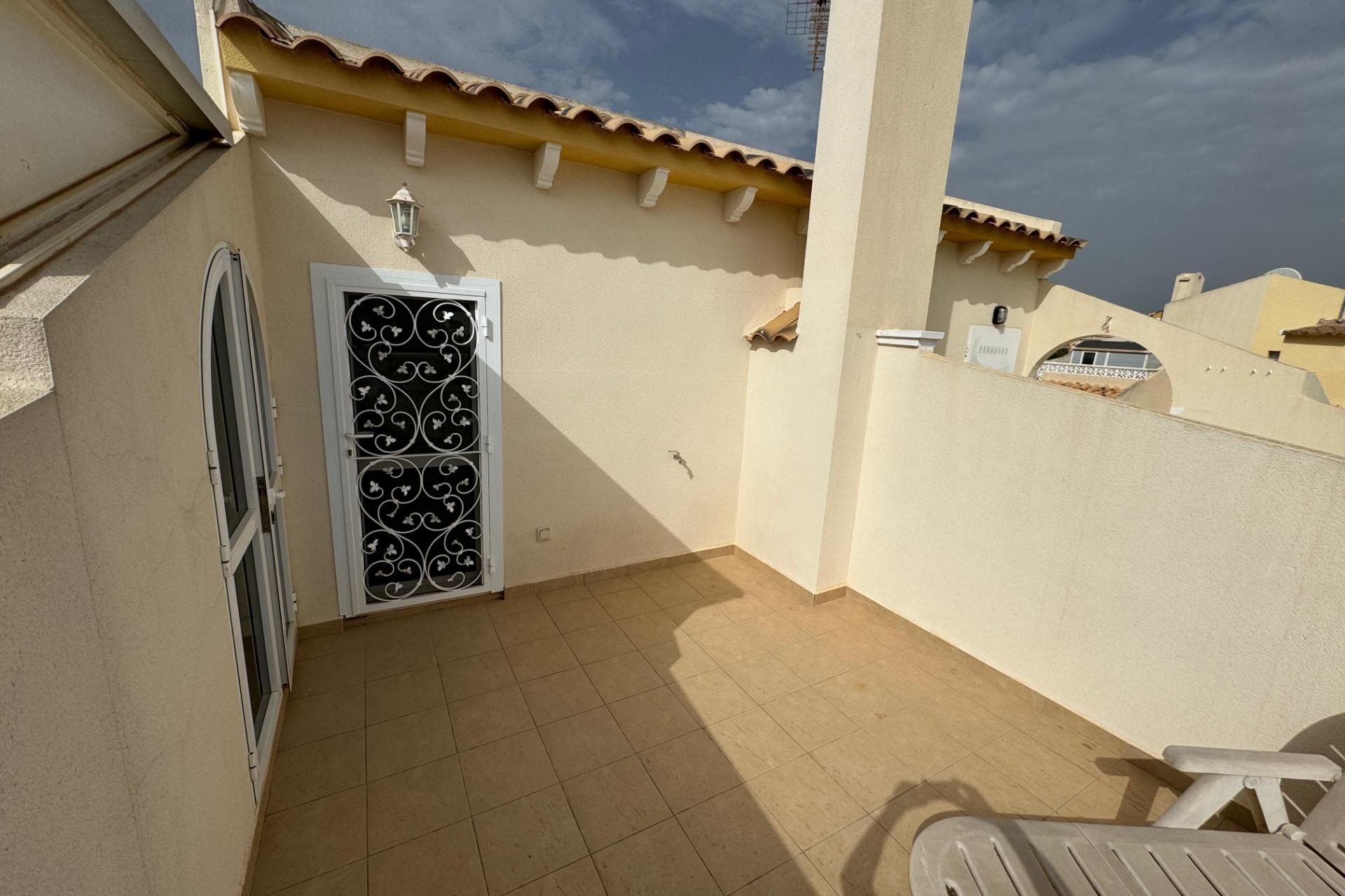 Resale - Villa -
Orihuela Costa - Los Dolses