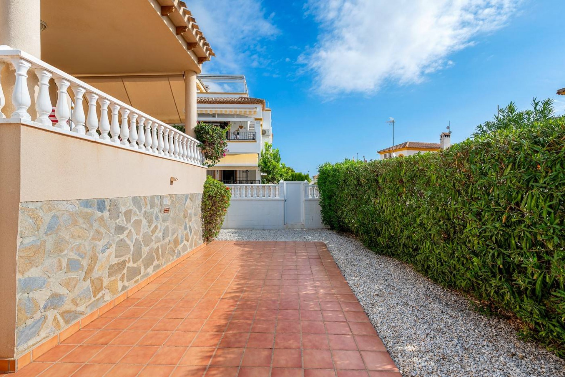 Resale - Villa -
Orihuela Costa - Los Dolses