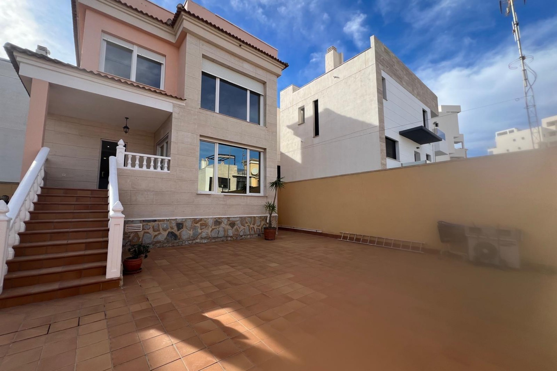 Resale - Villa -
Orihuela Costa - Villamartín-las Filipinas