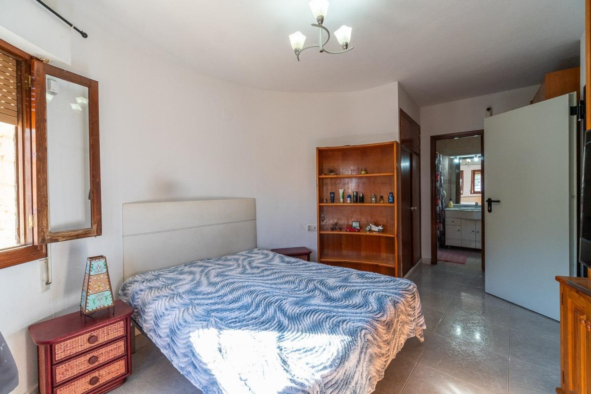 Resale - Villa -
Orihuela Costa - Villamartín