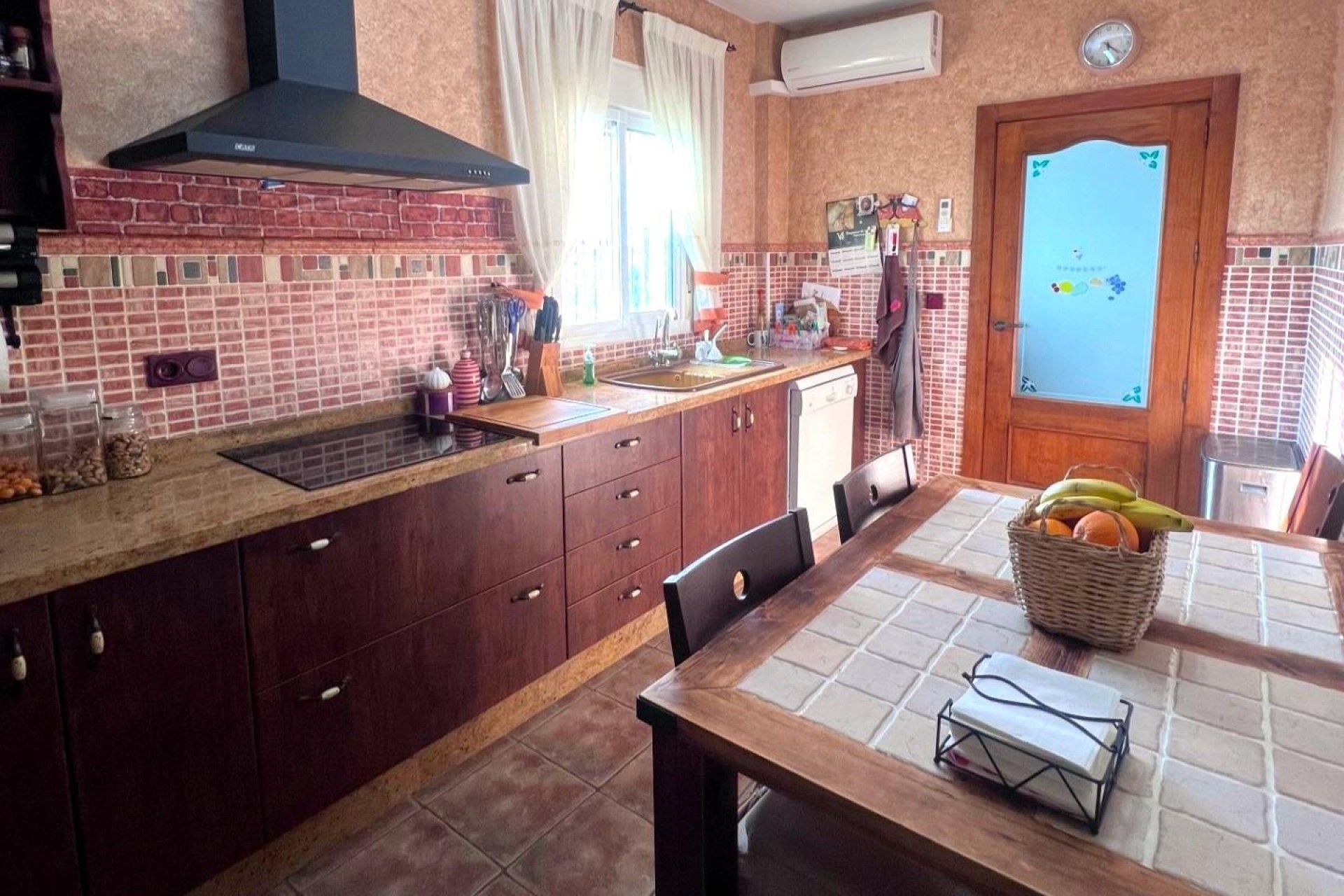 Resale - Villa -
Orihuela - Desamparados-hurchillo-torremendo