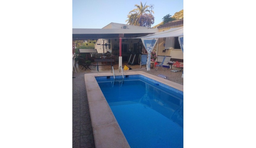 Resale - Villa -
Orihuela - Espeñetas