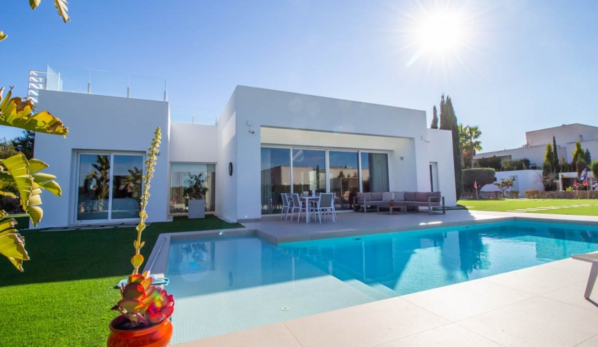 Resale - Villa -
Orihuela - Inland