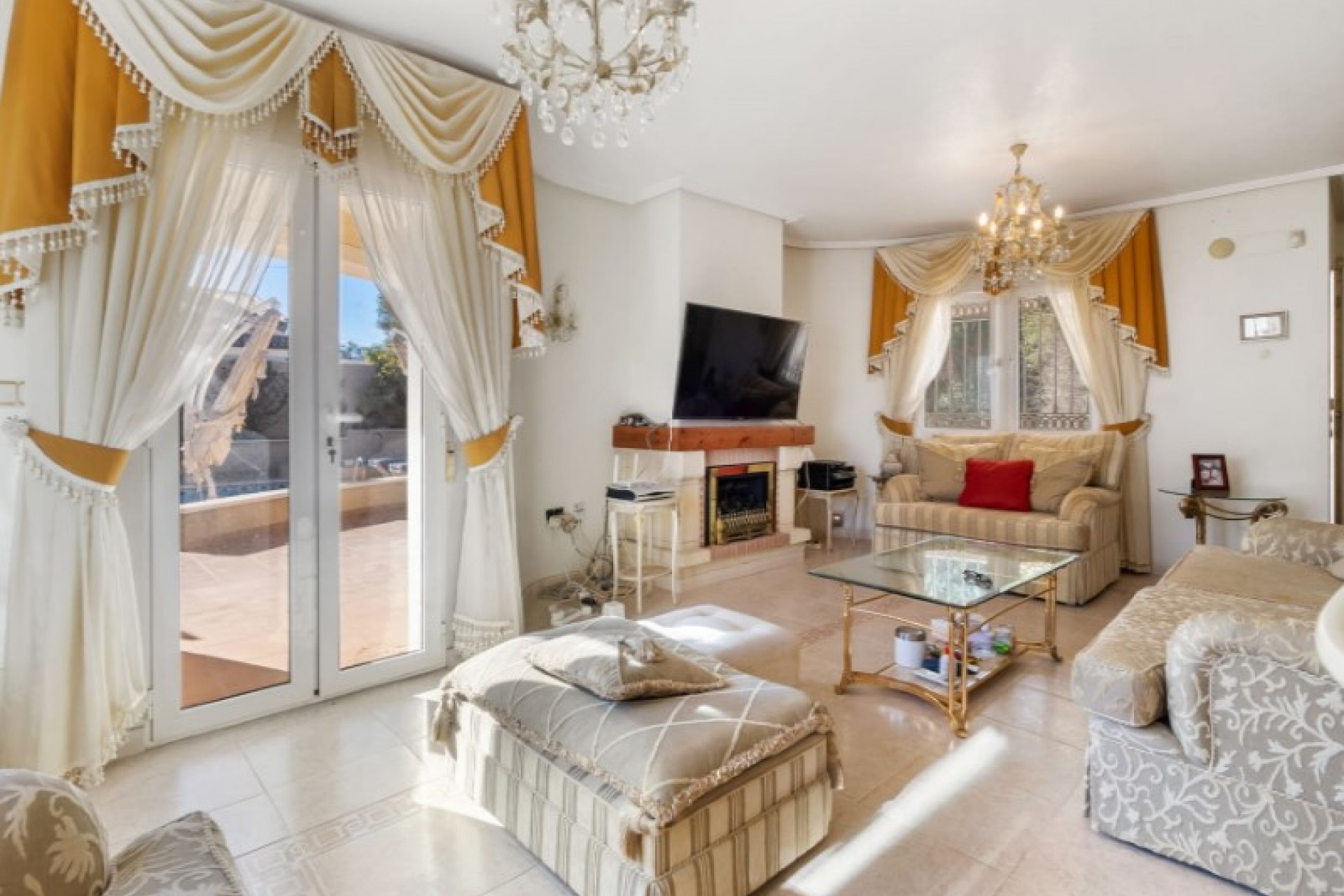 Resale - Villa -
Orihuela - Inland