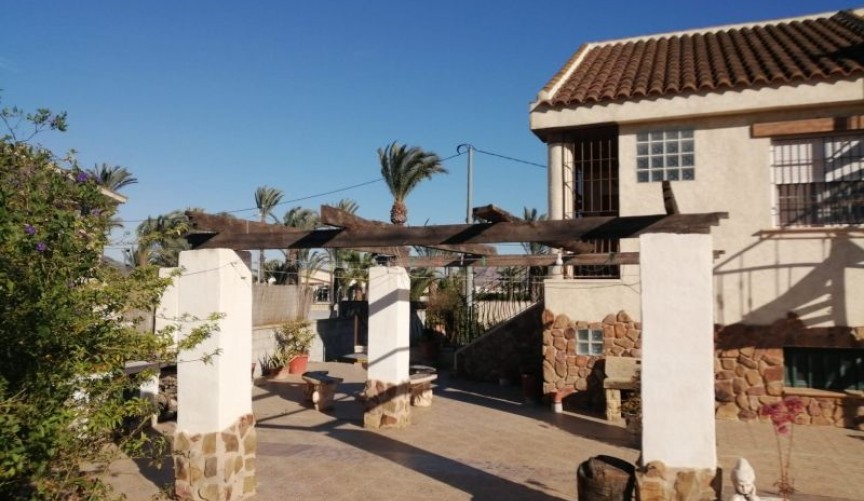 Resale - Villa -
Orihuela - Inland