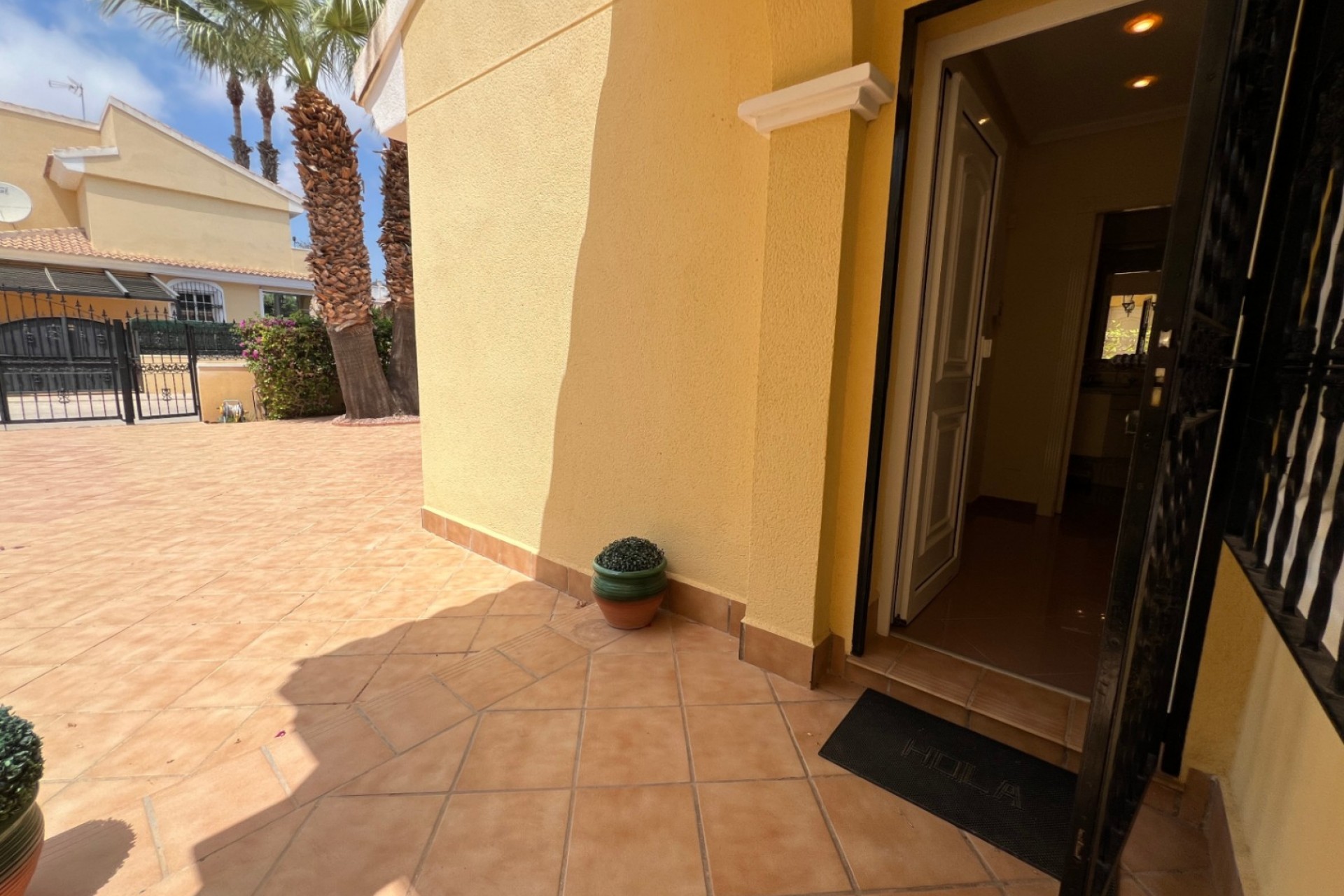 Resale - Villa -
Orihuela - Inland