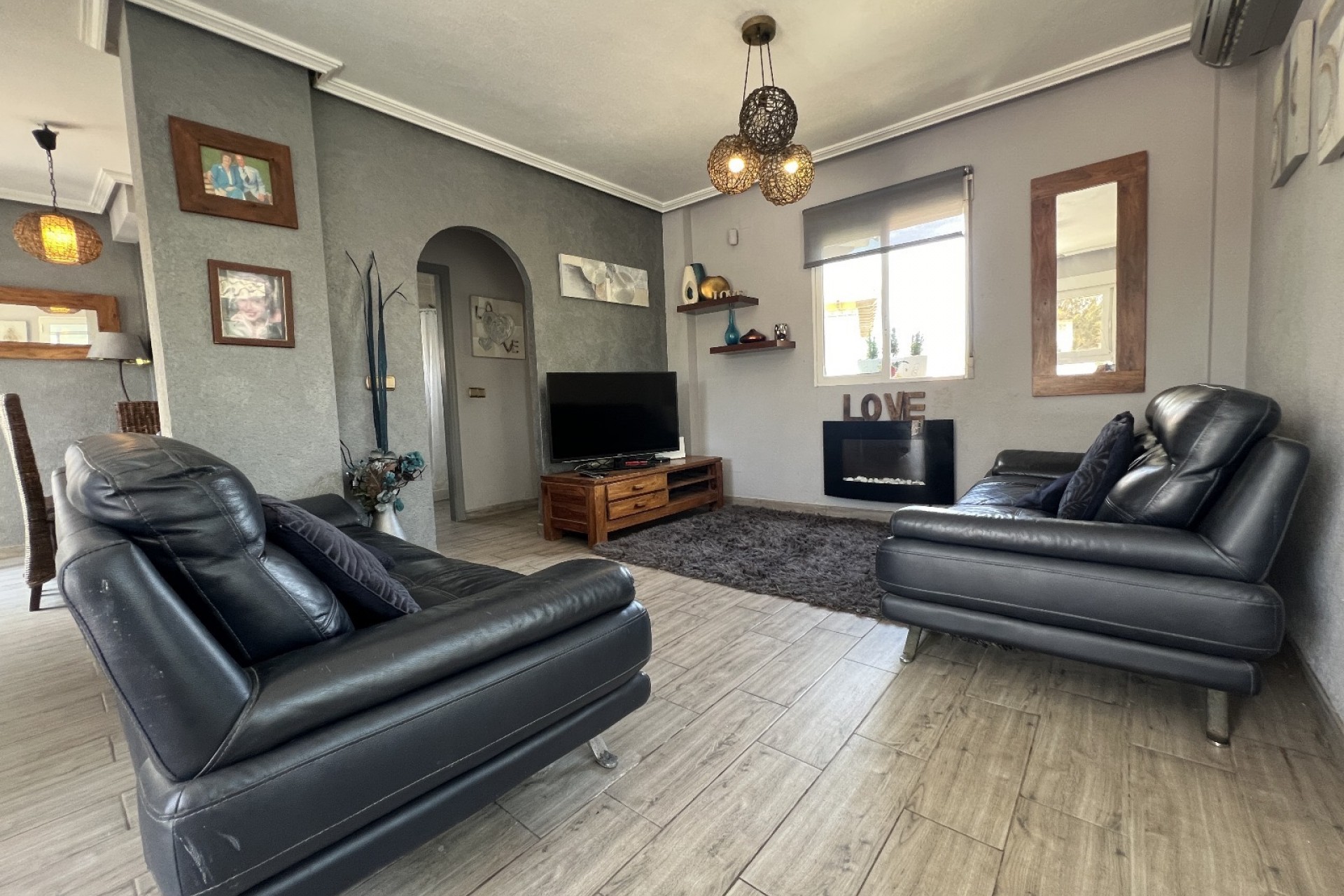 Resale - Villa -
Orihuela - Inland