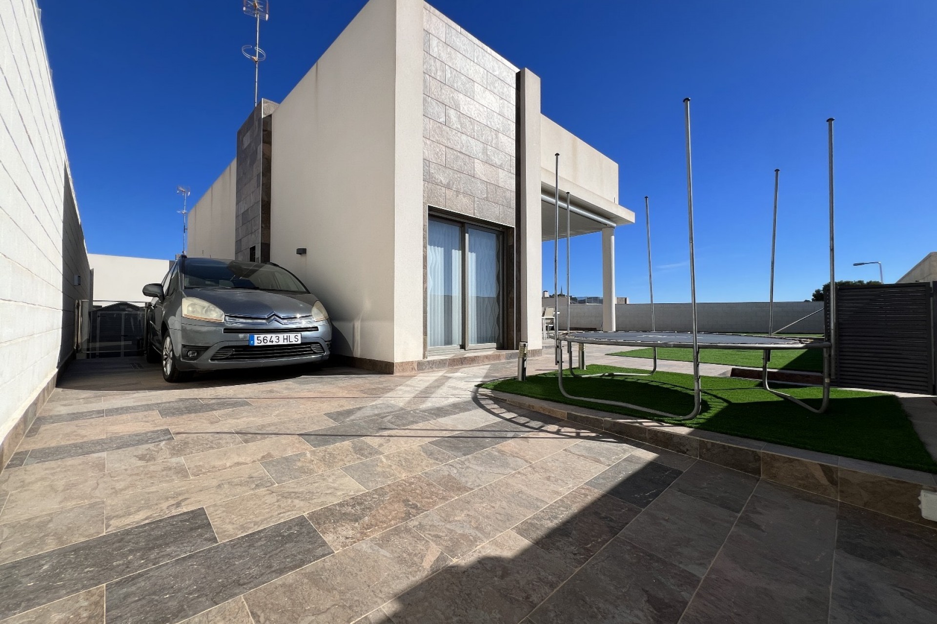 Resale - Villa -
Orihuela - Inland