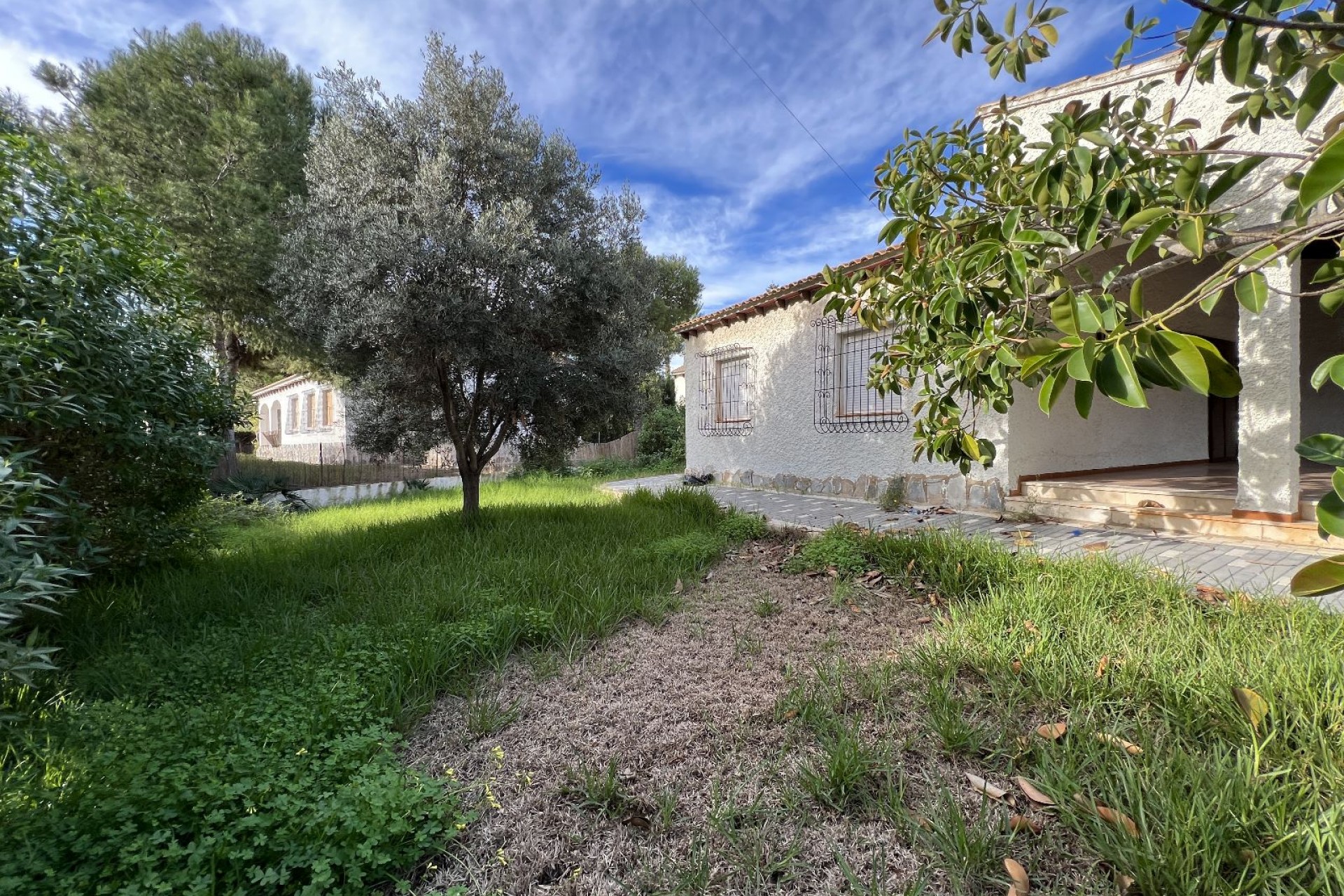 Resale - Villa -
Orihuela - Inland