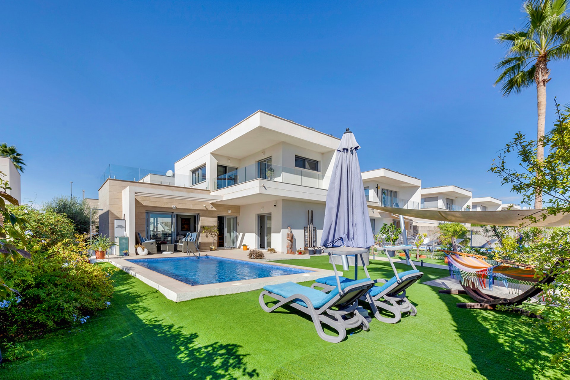 Resale - Villa -
Orihuela - Inland