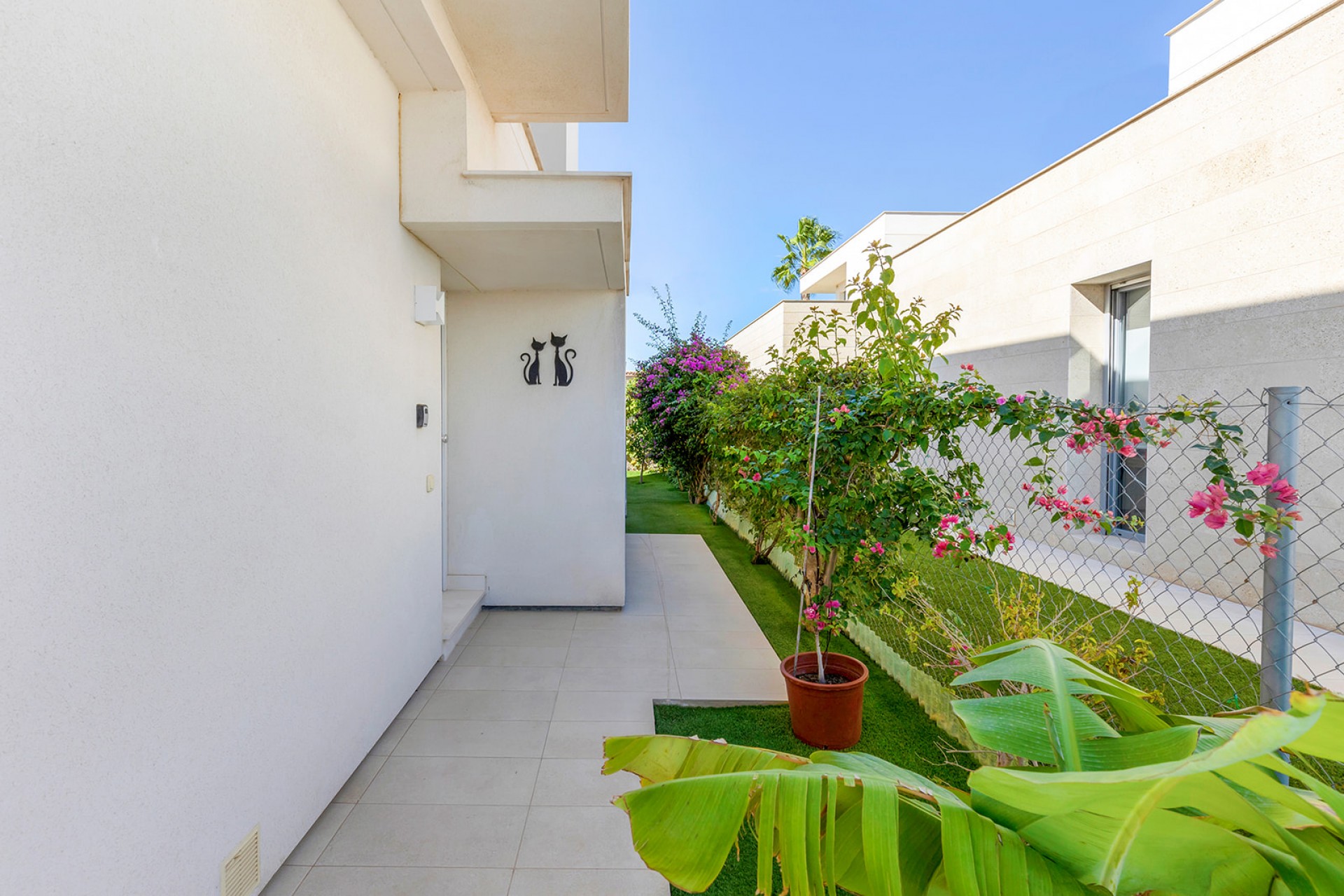 Resale - Villa -
Orihuela - Inland