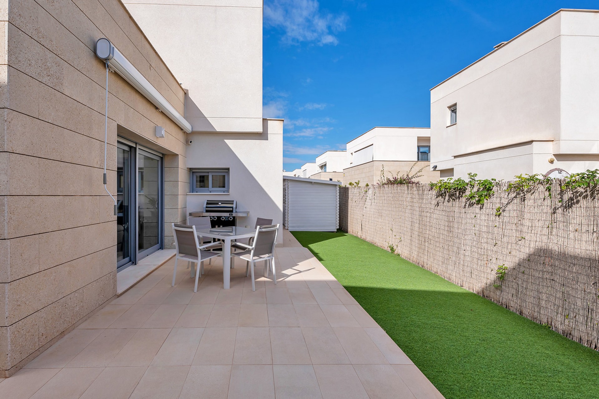 Resale - Villa -
Orihuela - Inland