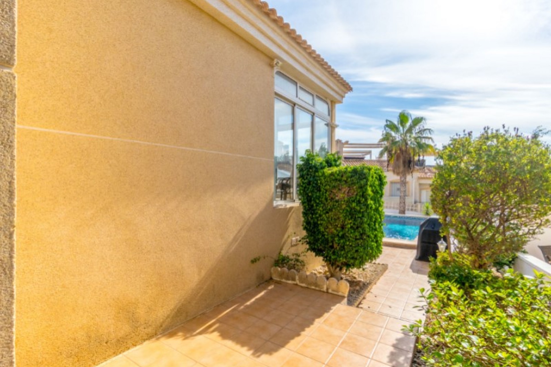 Resale - Villa -
Orihuela - Inland