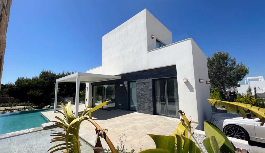 Resale - Villa -
Orihuela - Inland