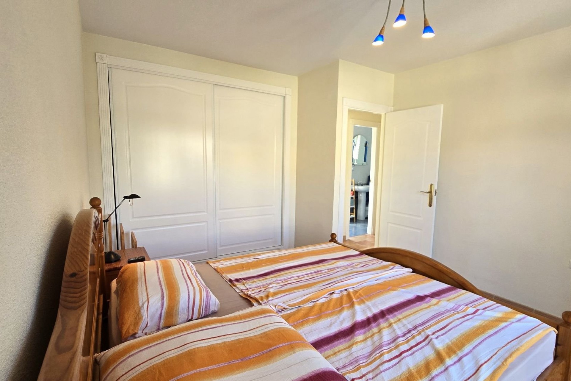 Resale - Villa -
Orihuela - Inland