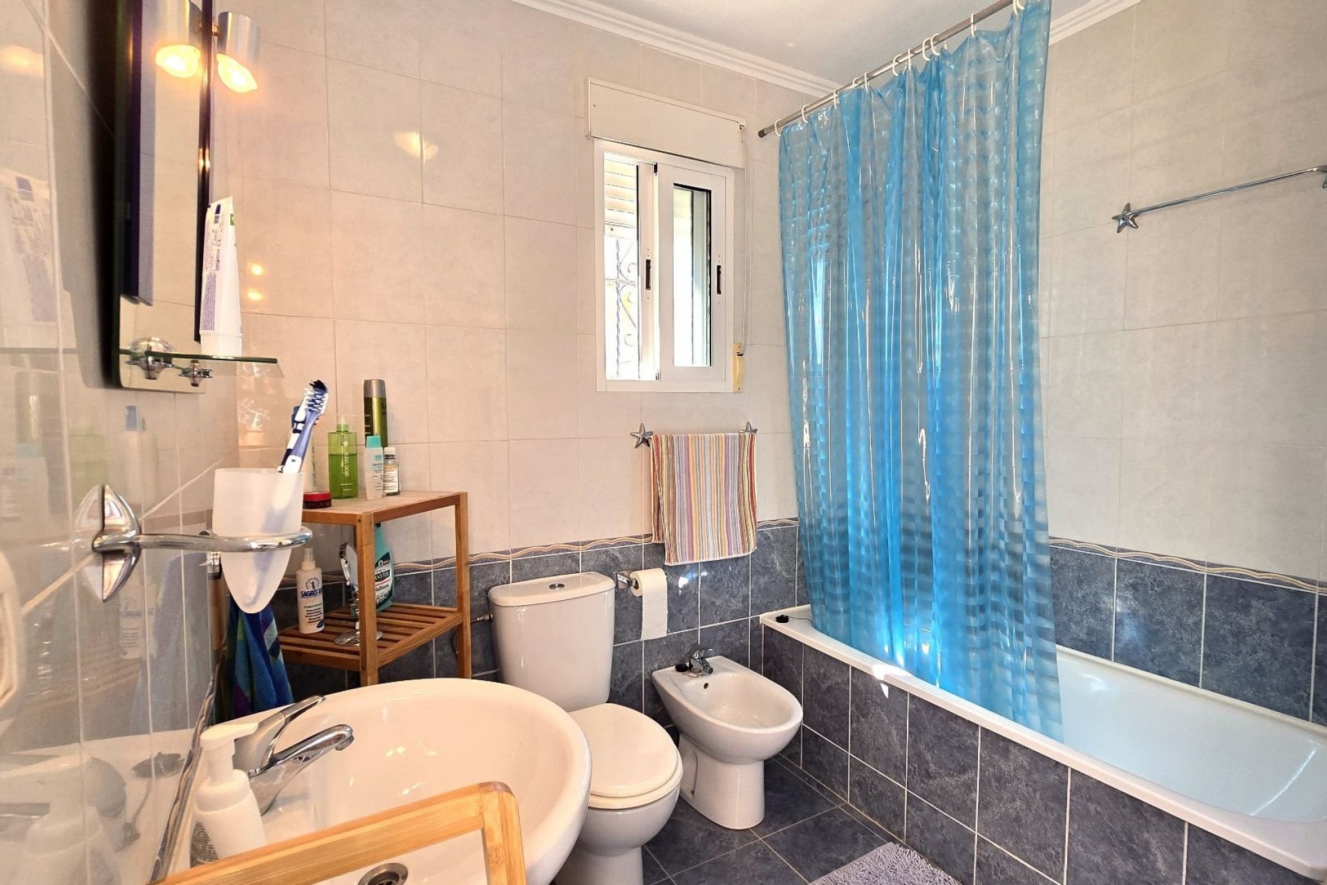 Resale - Villa -
Orihuela - Inland