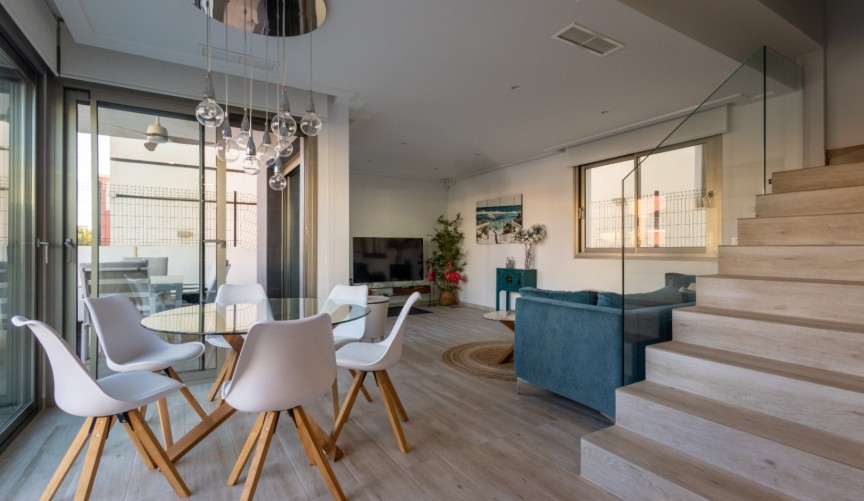 Resale - Villa -
Orihuela - Inland