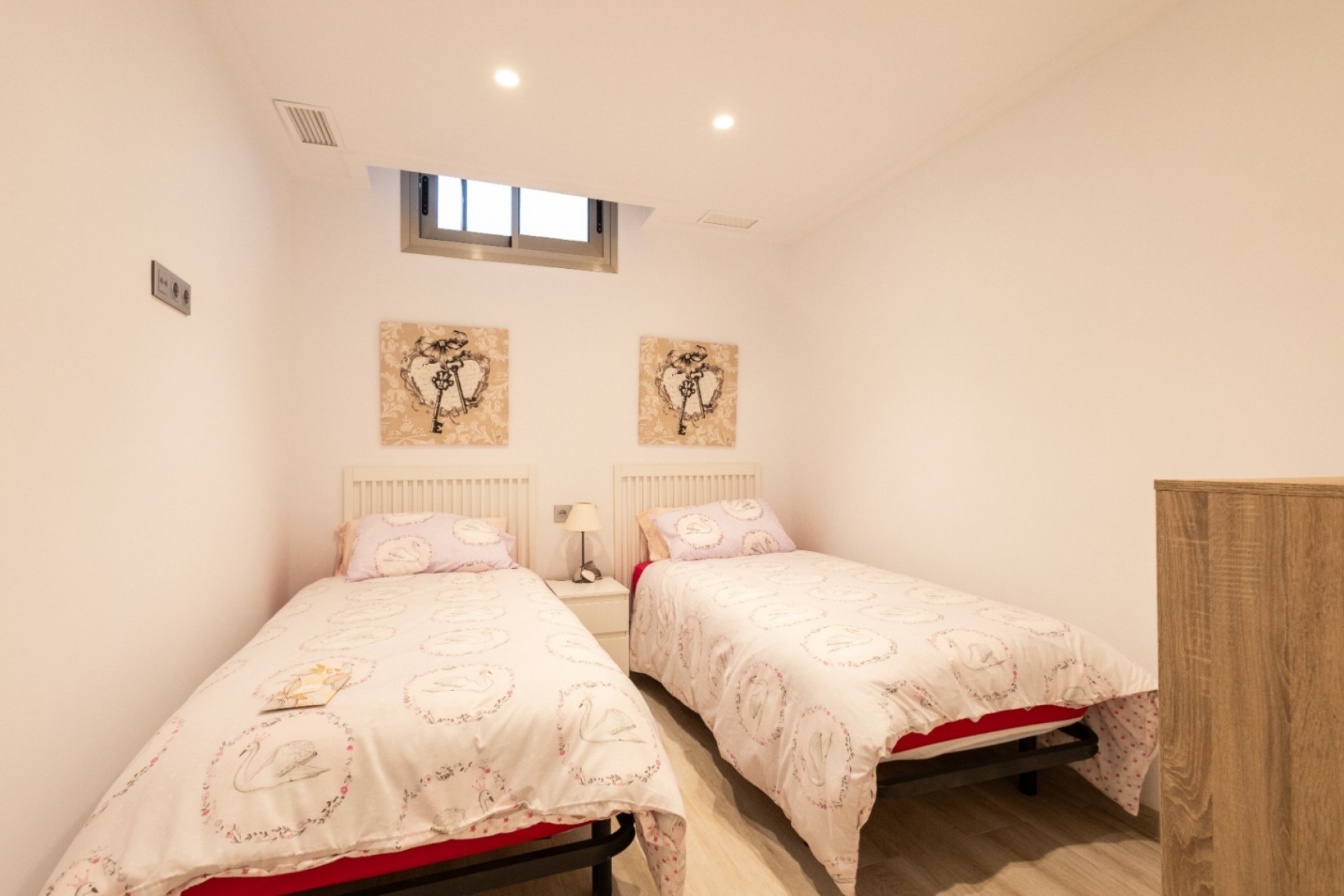 Resale - Villa -
Orihuela - Inland