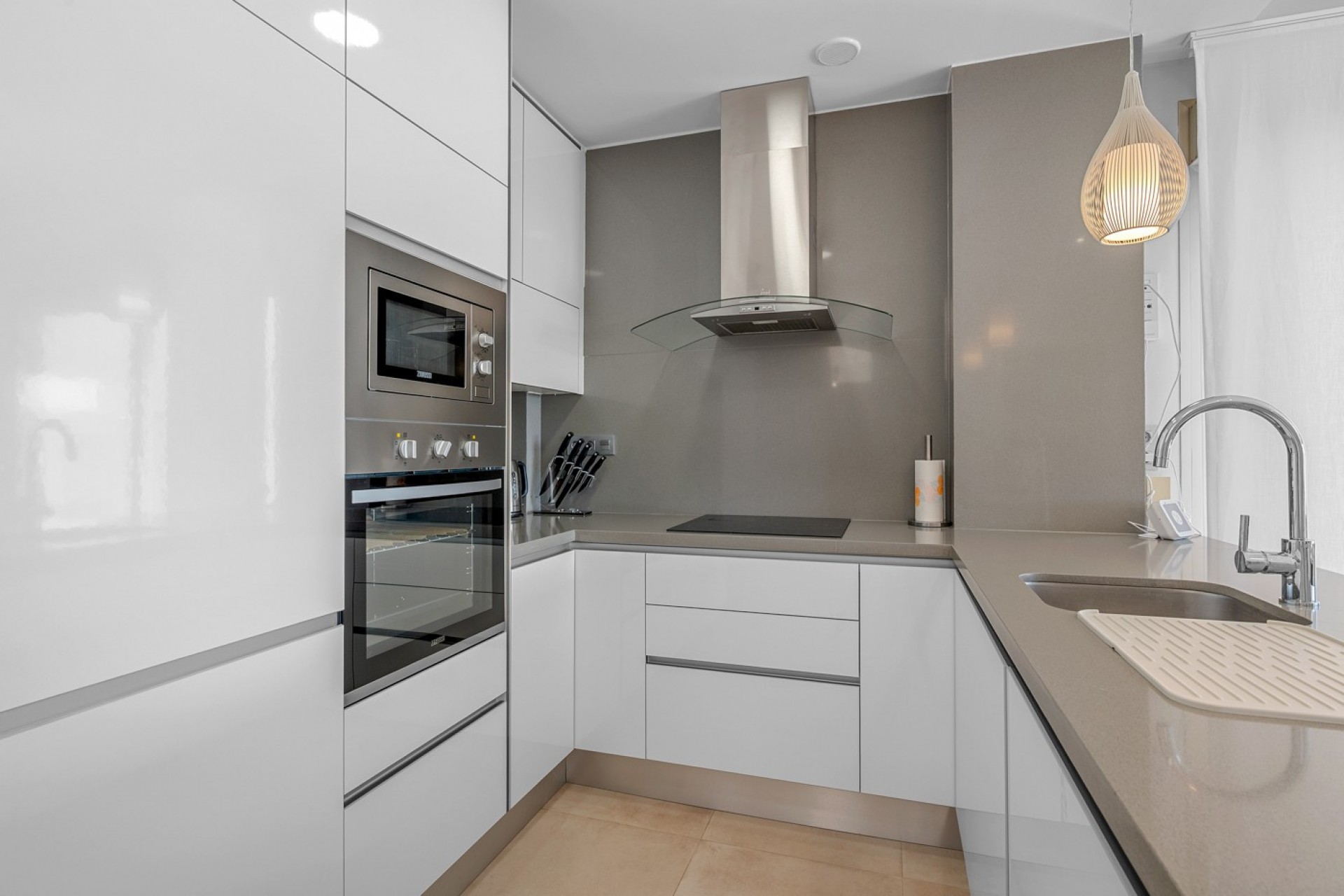 Resale - Villa -
Orihuela - Inland