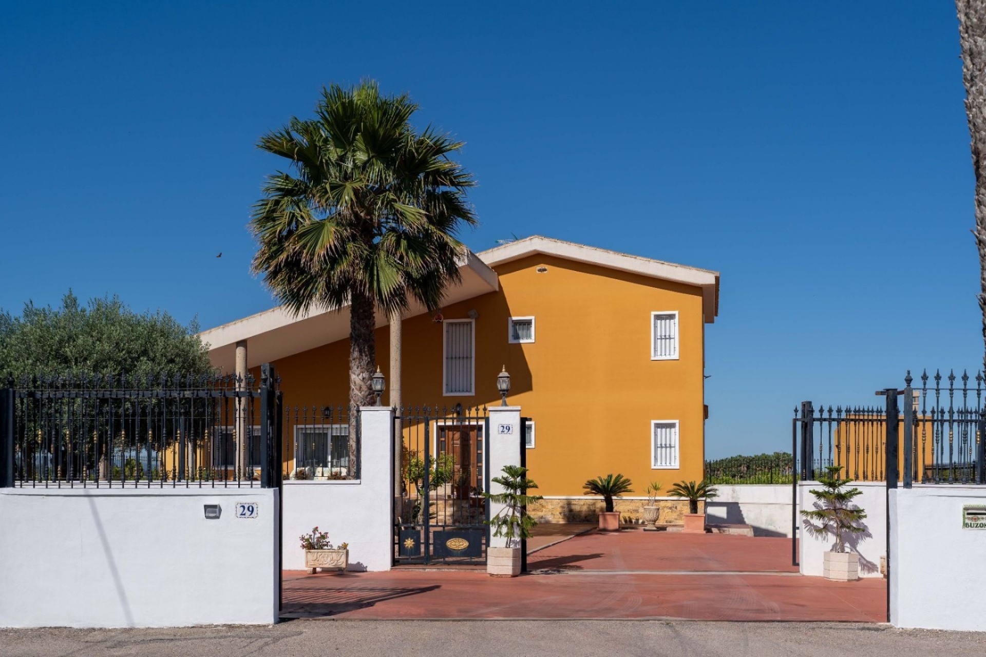 Resale - Villa -
Orihuela - Inland