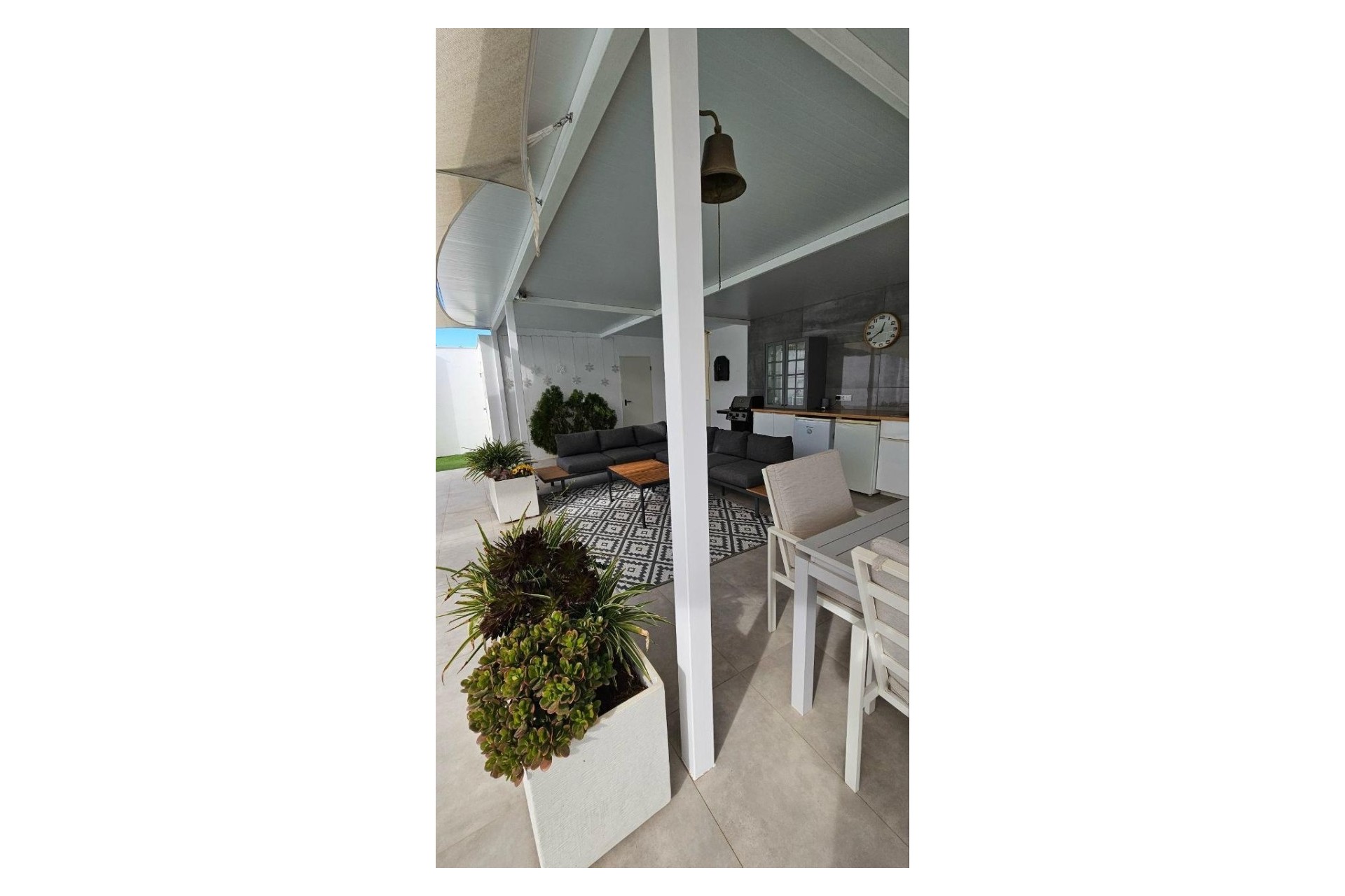 Resale - Villa -
Orihuela - Inland