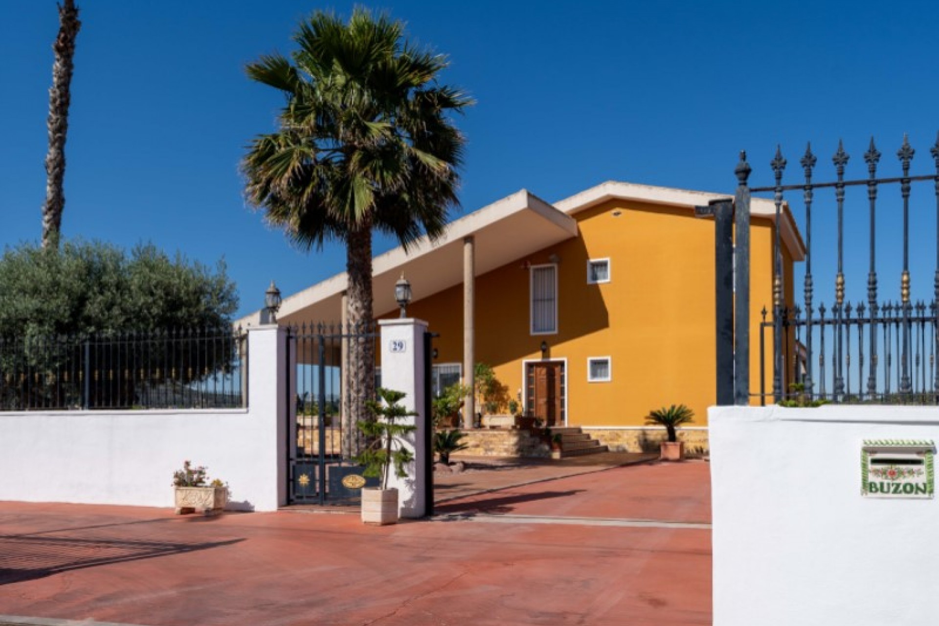 Resale - Villa -
Orihuela - Inland