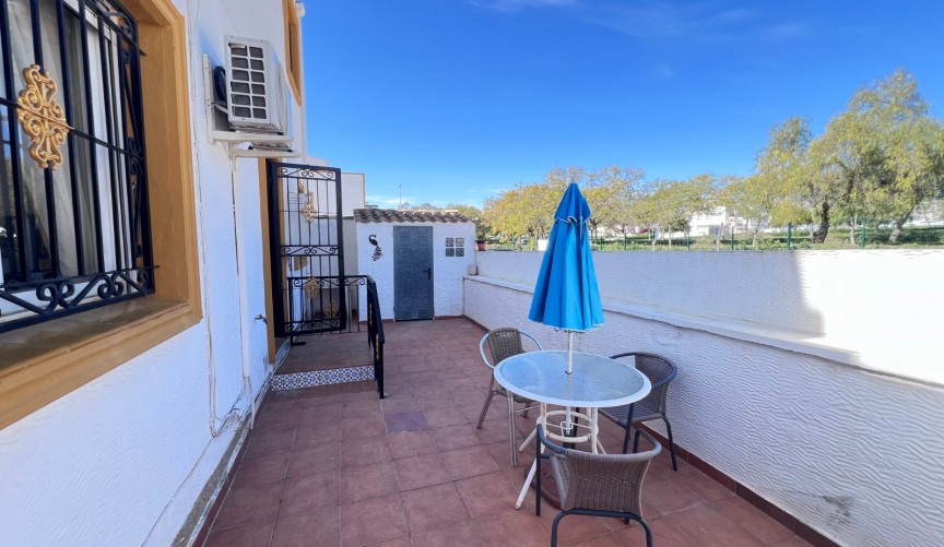 Resale - Villa -
Orihuela - Inland