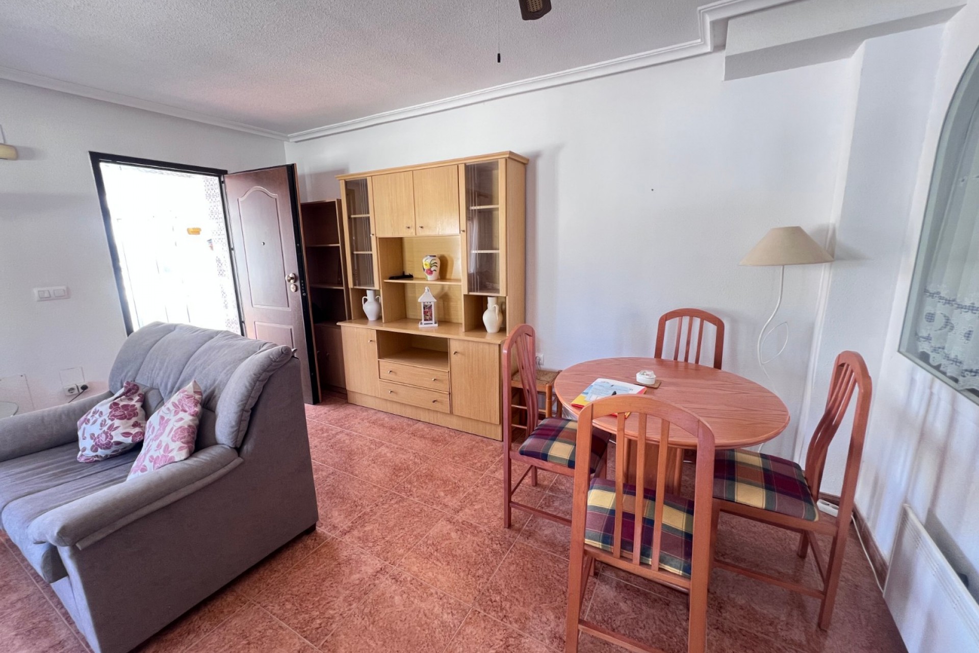 Resale - Villa -
Orihuela - Inland