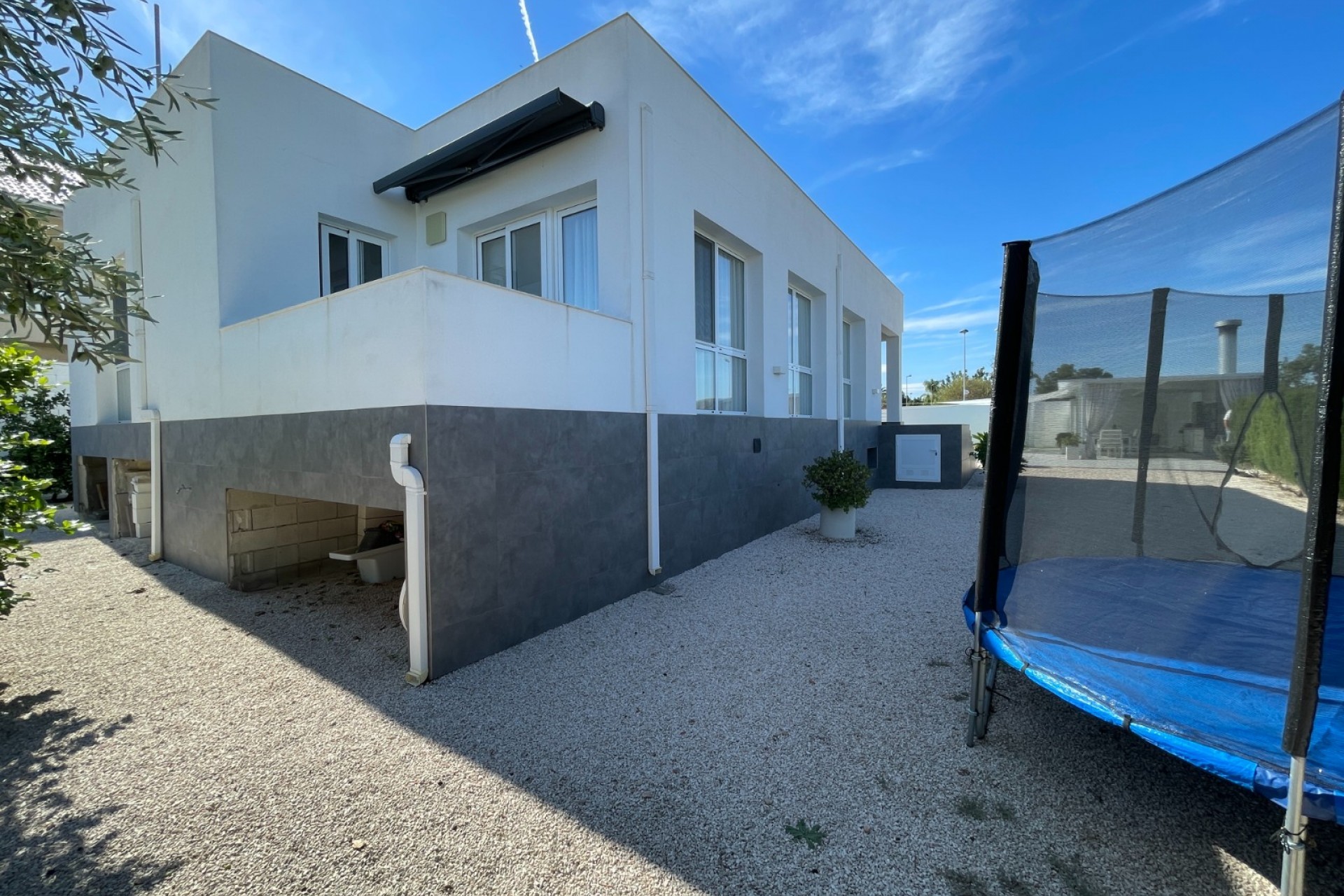 Resale - Villa -
Orihuela - Inland