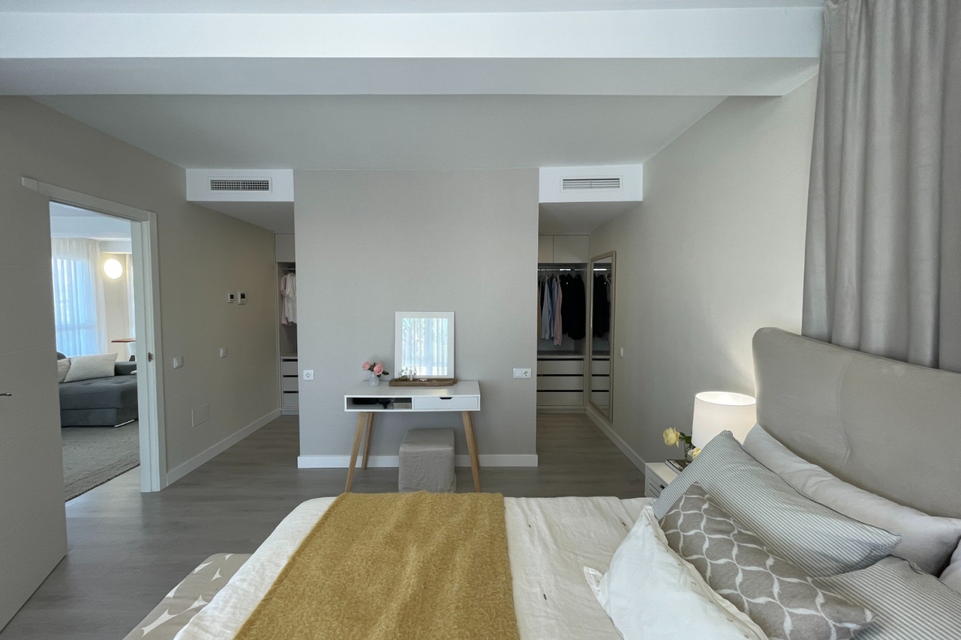 Resale - Villa -
Orihuela - Inland